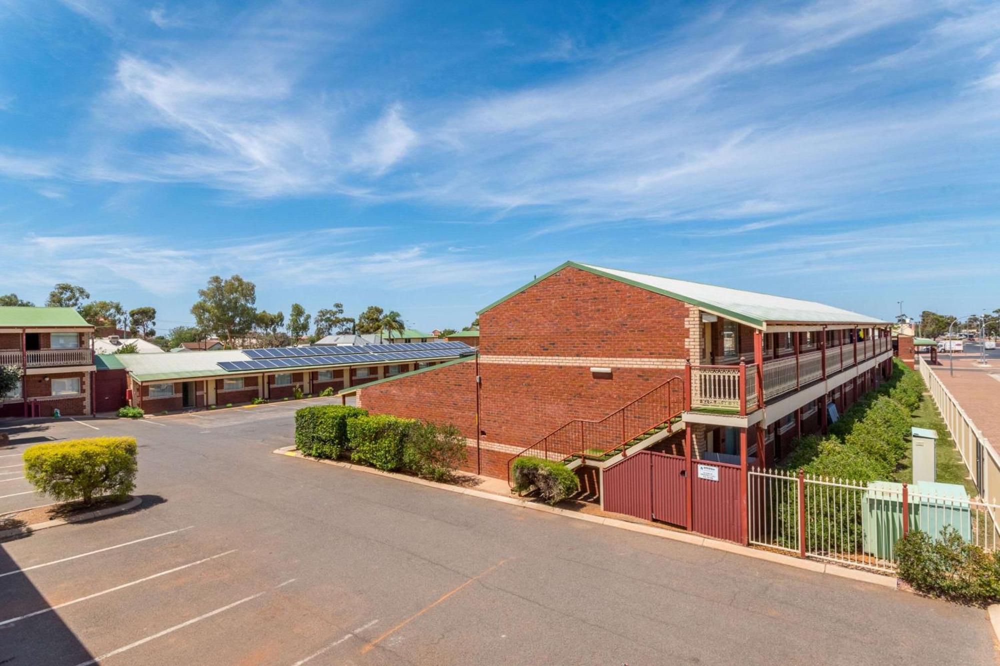 Quality Inn Railway Motel Kalgoorlie Kültér fotó